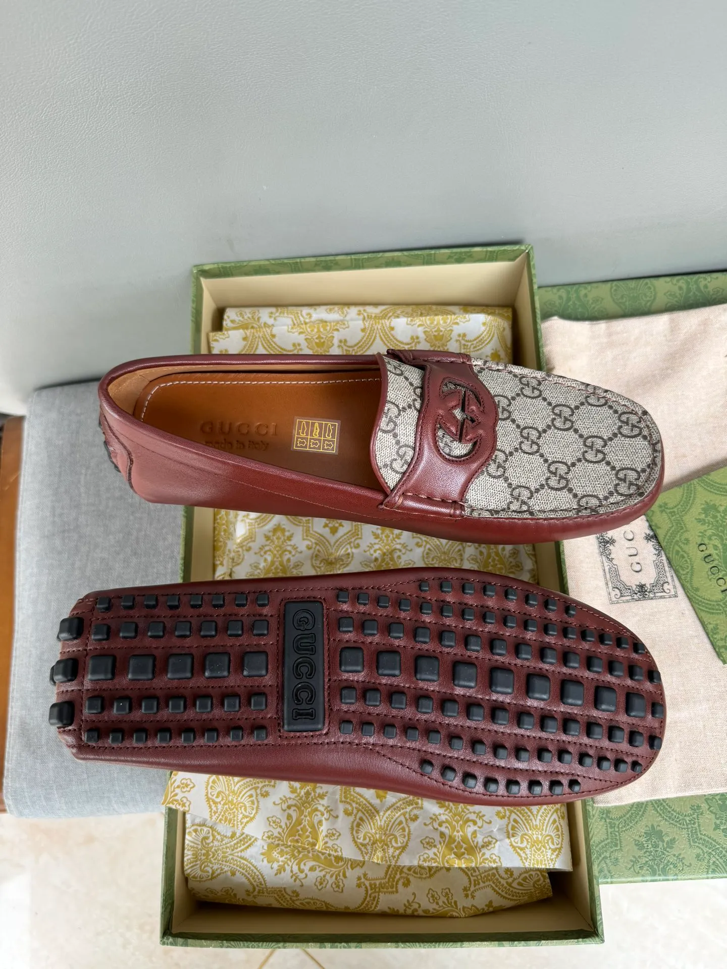 Batch 740💰[strong][strong][strong] Original order quality, new counter styles synchronized, Gucci counter new styles, handmade men's driving shoes, beanie shoes, slip-on shoes, lazy shoes, exquisite hand-stitching, workmanship details comparable to counters, Italian imported cowhide, water-dyed cowhide lining, tree paste leather feet, sweat-absorbent and deodorant, black, gray, blue, burgundy, 39-44 in large quantities in stock (38, 45 custom-made)
